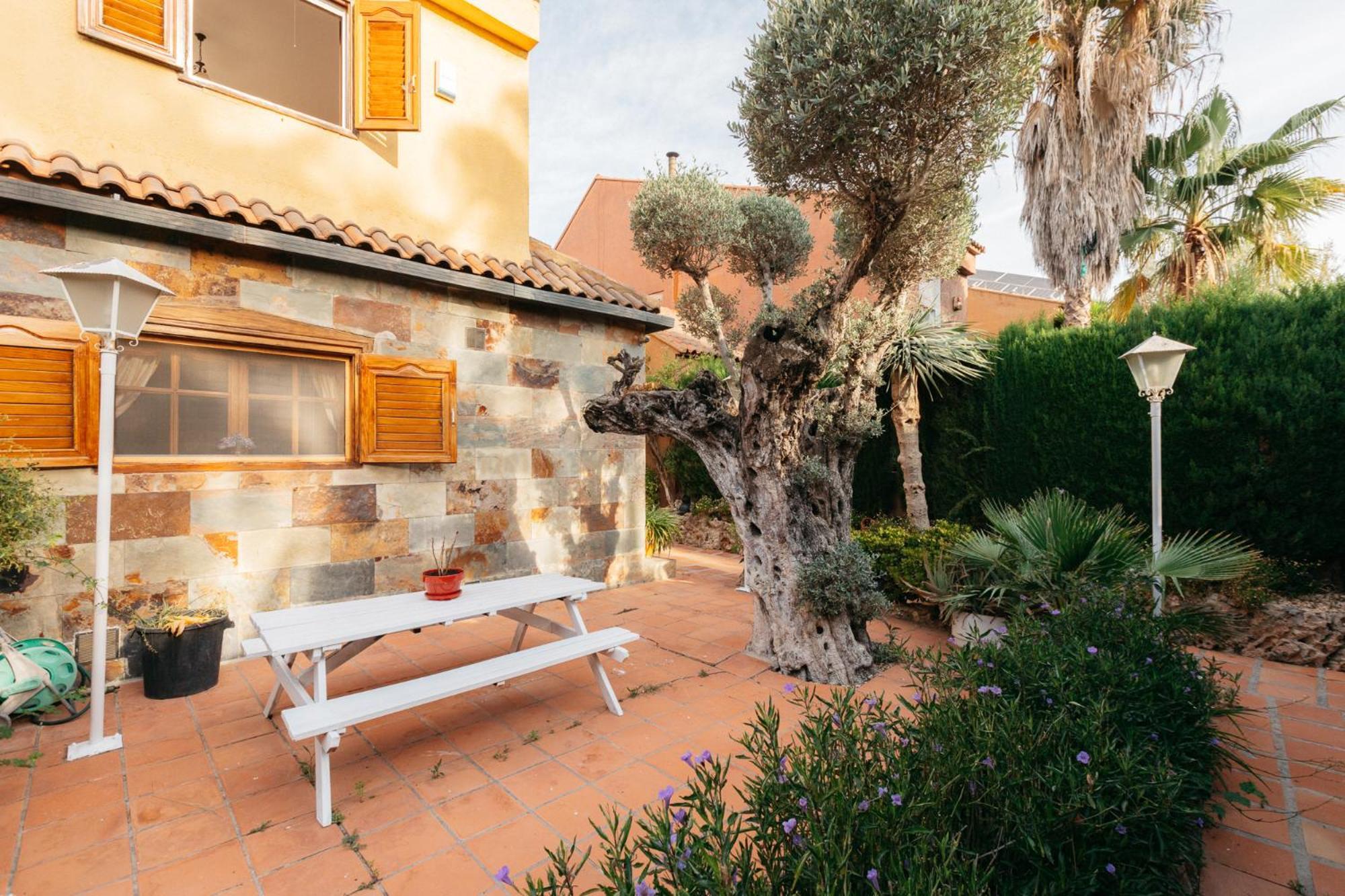 Chalet, Villa Rodeada De Naturaleza Piscina A Doce Klm De Valencia Y 7 Del Aeropuerto Exterior foto